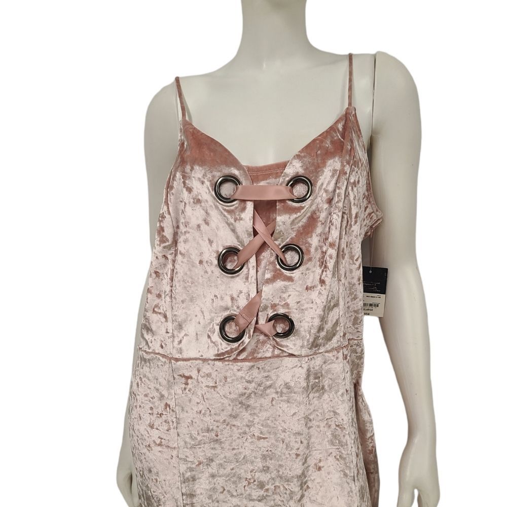 New with tags Pink Crushed Velvet Lace Front Dress size XXL - Picture 6 of 11